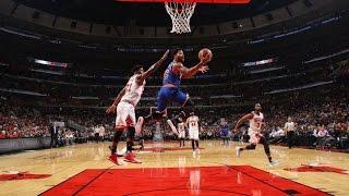 Derrick Rose with the Sweet Layup to Close First Half
