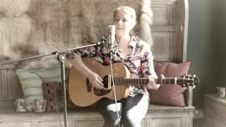 Ashley Fayth - "I am the Bird" LIVE at The Suburbs