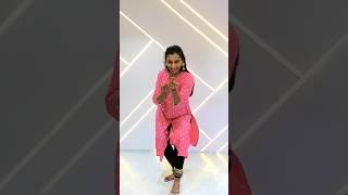 Mala Pritichya Zulyat Zulva | Lavni By Sandhya Shendge #shortvideo #marathisong #lavni