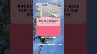 mobil main bola #ngakak #viral #barbar #legend #info #aneh #kocak #lucu #fypシ #shorts #pagoda88