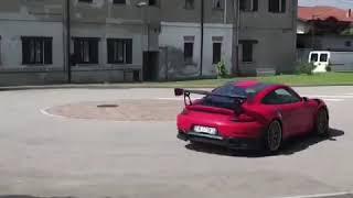 Porsche drifting