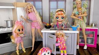 FINDING THE PERFECT RECIPE! - OMG Big Sister Makes Delicious Dishes /   OMG Family Doll House Life