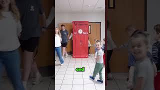 this teacher created a time machine for her students