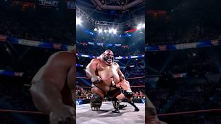 Giants wrestler heavyweights! #wwe
