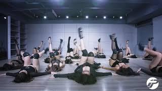 SEXY DANCE GIRL Camila Cabello   Havana   Denise Blue Choreography00h01m04s 00h01m36s   Copy