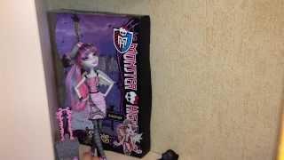  Подробный Обзор на Рошель Гойл Скариж Roshelle Goyle Scaris Monster High 