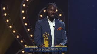 PREISTRÄGER 𝖨𝖭 𝖣𝖤𝖱 𝖪𝖠𝖳𝖤𝖦𝖮𝖱𝖨𝖤 Schauspieler in einer Hauptrolle ist: Eugene Boateng