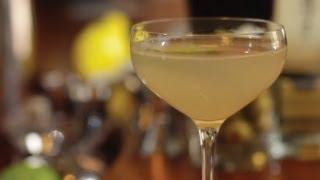 How to Make a Gimlet Cocktail - Liquor.com