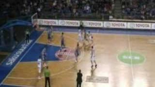 Kristjan Kanguri Monster Dunk!!!