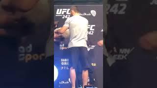 #ufc242 #khabib #AbuDhabi                            Хабиб & Порье стердаун  Болеем за нашего брата