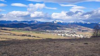 kopec Vrchdolinky, výhľady na Brezno a Nízke Tatry, 691 mnm