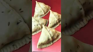 How to fold a samosa #folding #samosa #easysamosa