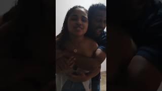 Nathalia canta dança