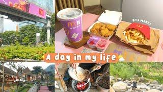 A day in my life : BTS meal, strolling around, family time!  | Indonesia