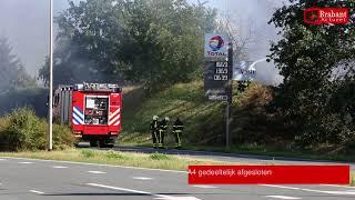 (VIDEO) 17-08-2018 Zeer grote brand Bergen op Zoom, A4 gedeeltelijk afgesloten