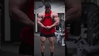 Huge muscle bull Jordan Hutchinson flexing his giant muscles