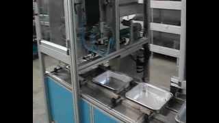 DS 400 G disimpilatore vaschette in alluminio in linea con fascettatrice FS 400 R -comep srl-