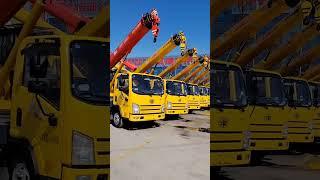They are all heavy-duty blue-brand truck cranes, which one do you prefer?