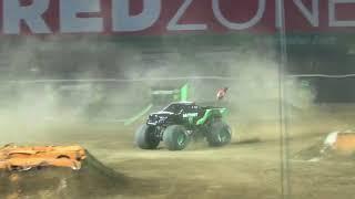 Monster Jam - Sweet Back Flip!