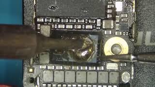 Remove IC with the soldering iron tip