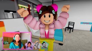 In The Roblox World | Ellie Sparkles Show | WildBrain Enchanted | Show for Kids