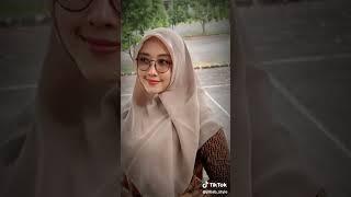 Tiktok jilbab cantik 328 Bu Guru Cantik #Respect #short