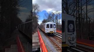 Staten Island Railroad - R44 SIRT TRAIN - Eltingville, Staten Island NY #mta #trains #stridewarrior