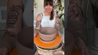 PT 1 Throwing a planter to make book ends #potterywheel #pottery #ceramics #bookends #clay #books