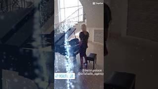 Reverie#popular#world#famus#piano#music#art#performance#fashion#lenabuashera