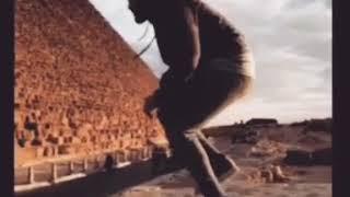 C.Abdel Maksoud Mohamed's training in the Pyramids of Egypt is a personal trainer