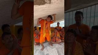 Pahar Ko Utha Raha Tha  #funny #viral#shorts