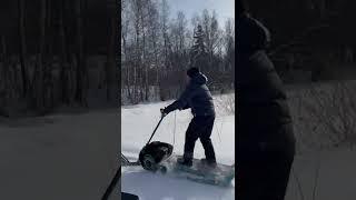 Снегоход Togo. 