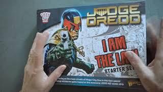 Judge Dredd Starter Set by Warlord Games - unboxing and figure painting