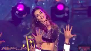 Kriti Sanon Best Dance Performance at Star Screen Awards 2018