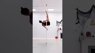 https://vk.com/olushkasmifly #dance #pole #dancer #спорт