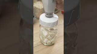 2 ways of vacuum sealing the marshmallows #wevac #vacuumpackaging #foodstorage #marshmallows