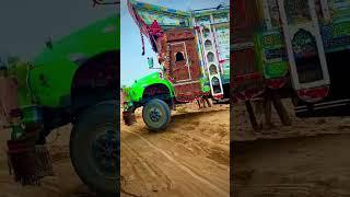 No Comparison With Pakistani Truck Driver|#trending #bedfordtruck #shortfeed #pakistani #driver