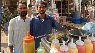 Young man selling French fries  | Street Food Karachi | Roadside Crispy French Fries 