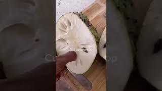 Making Soursop juice…natural juices | The Anti Cancer Fruit #shorts