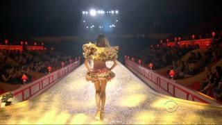 2010 Victoria's Secret Fashion Show  - Jewel (What You Are)