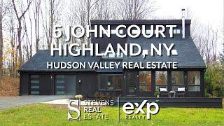 5 John Court Highland NY // Hudson Valley Real Estate Tours // Stevens Real Estate