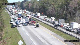 Police chase shuts down all I-95 southbound lanes after suspect waves gun at drivers: SJSO