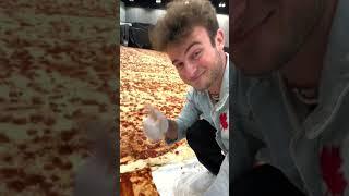 AIRRACK’S WORLD’S LARGEST PIZZA  - #shorts