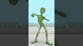 yesil uzayli dansi adana merkez #greenalien #aliendance (4)
