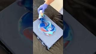 The lilac base coat helps the composition flow around the canvas. It’s not waste! #art #pourpainting