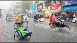 Super Heavy Rain! Phnom Penh City Flash Flood, Walk in The Rain With Umbrella, Cambodia Street Food