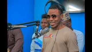 LIVE:  ALIKIBA AKIIMBA MBIO KWENYE JIWE LA WIKI XXL.