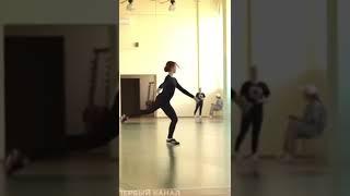 Alexandra Trusova and Kamila Valieva Off Ice Training #trusova #kamilavalieva #figureskating