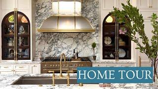 Beyond the Curb Home Tour with Sarah Vaile in Hinsdale