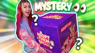 I OPENED A GIANT MYSTERY BOX OF ADOPT ME PLUSHIES! ROBLOX Adopt Me Codes Unboxing!